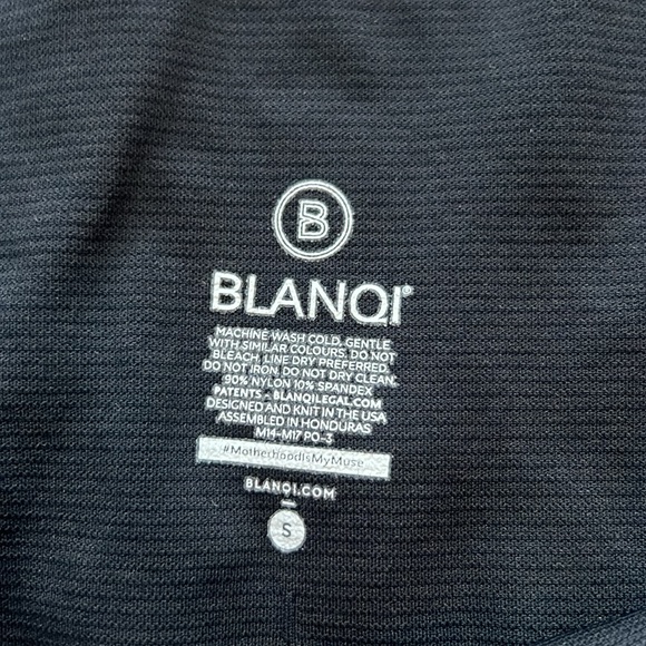 BLANQI
SportSupport® Hipster Contour Legging - BLACK / Smal - Picture 2 of 4